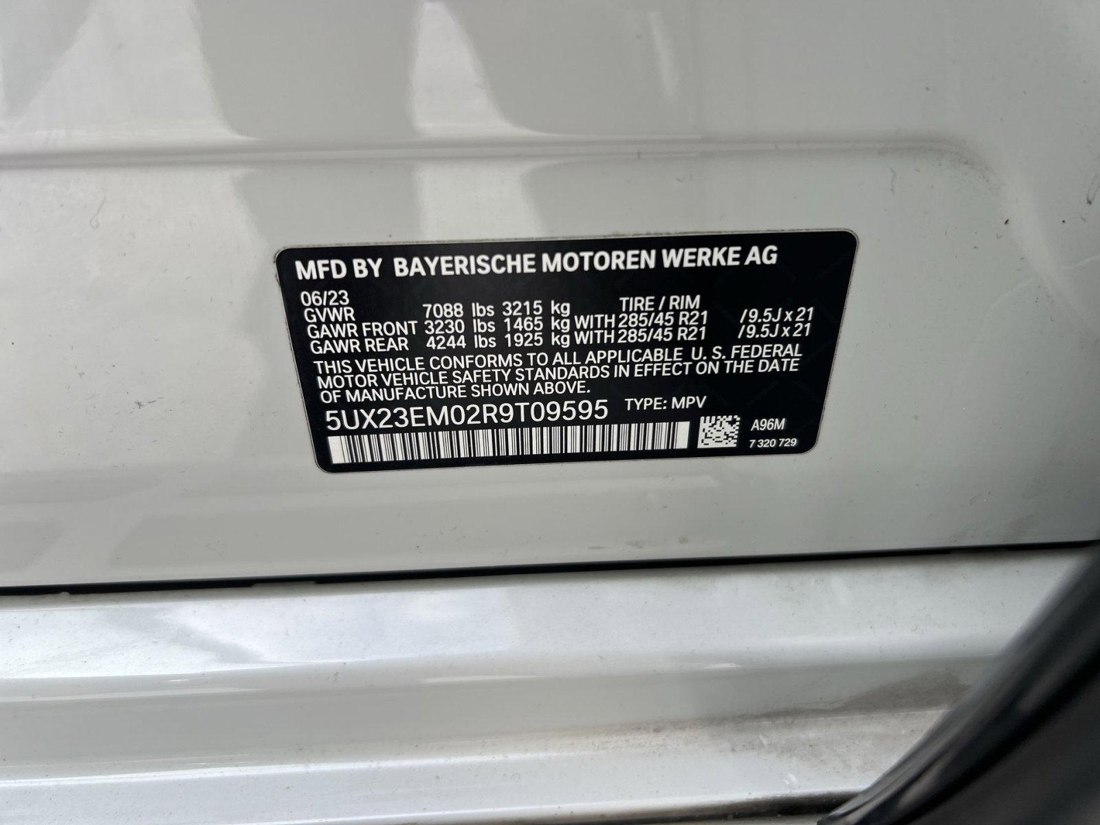 Used 2024 BMW X7 xDrive40i w/ Premium Package image 30