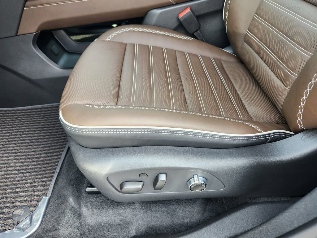 New 2026 GMC Acadia Denali Ultimate image 14