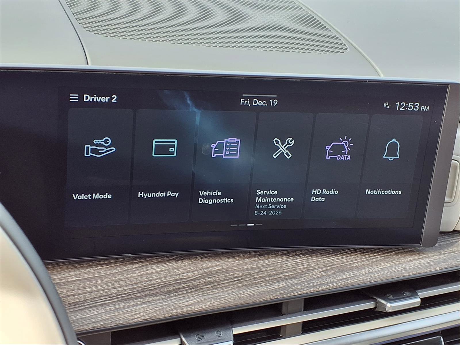 Used 2025 Hyundai Santa Fe Calligraphy image 31