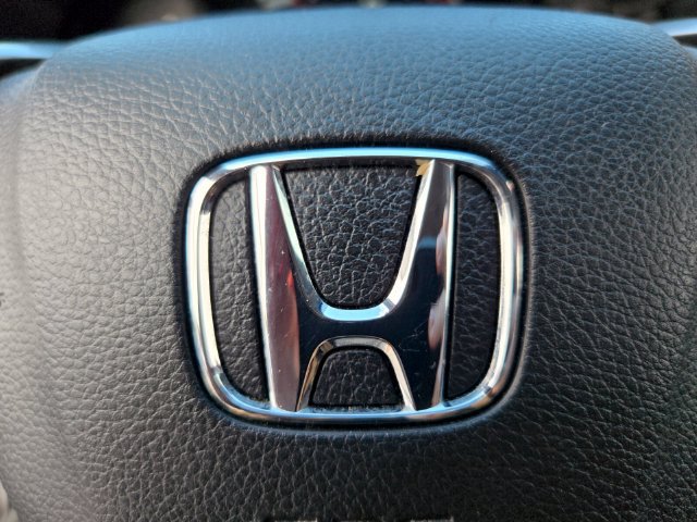 Used 2020 Honda CR-V Touring image 34