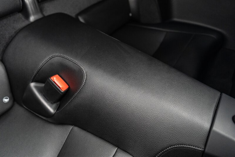 Used 2024 Porsche 911 Carrera RWD image 69