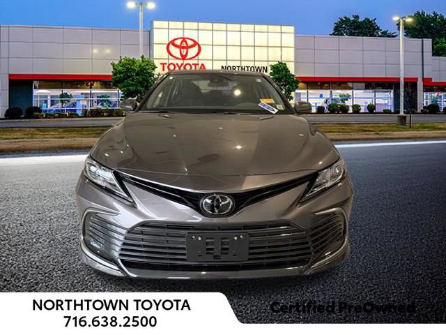 Used 2023 Toyota Camry LE image 22