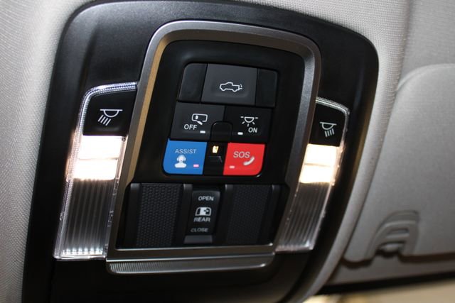 Used 2023 RAM 2500 Laramie AWD/4WD image 37