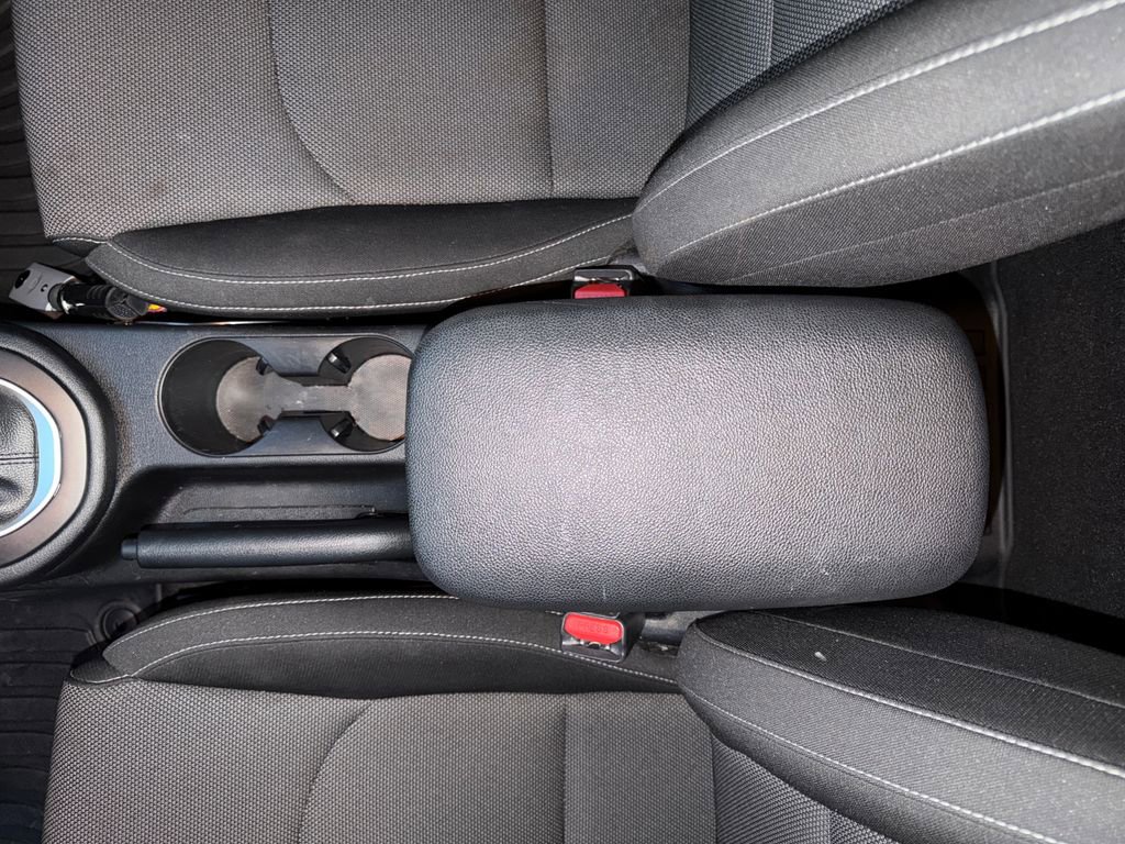 Used 2023 Kia Forte LXS image 28