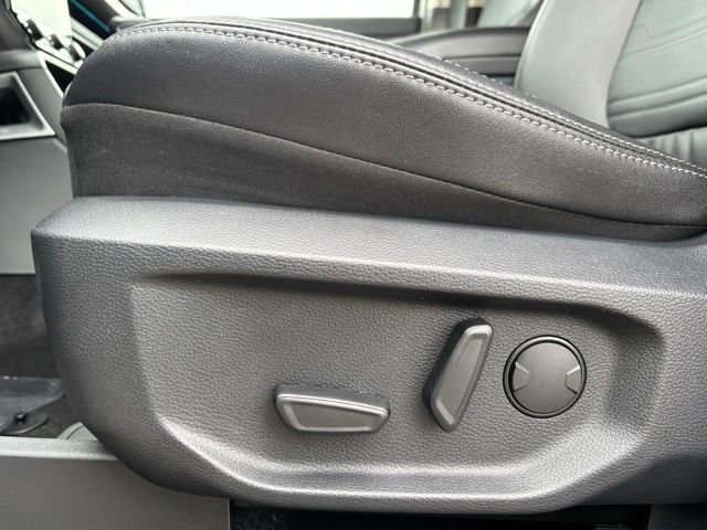 New 2025 Ford Ranger Lariat w/ FX4 Off-Road Package image 12