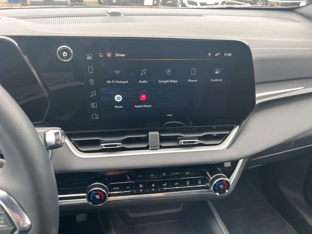 Used 2025 Chevrolet Equinox LT w/ Convenience Package II image 12