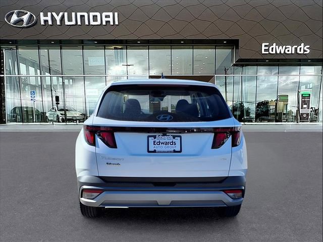 New 2025 Hyundai Tucson SE image 6