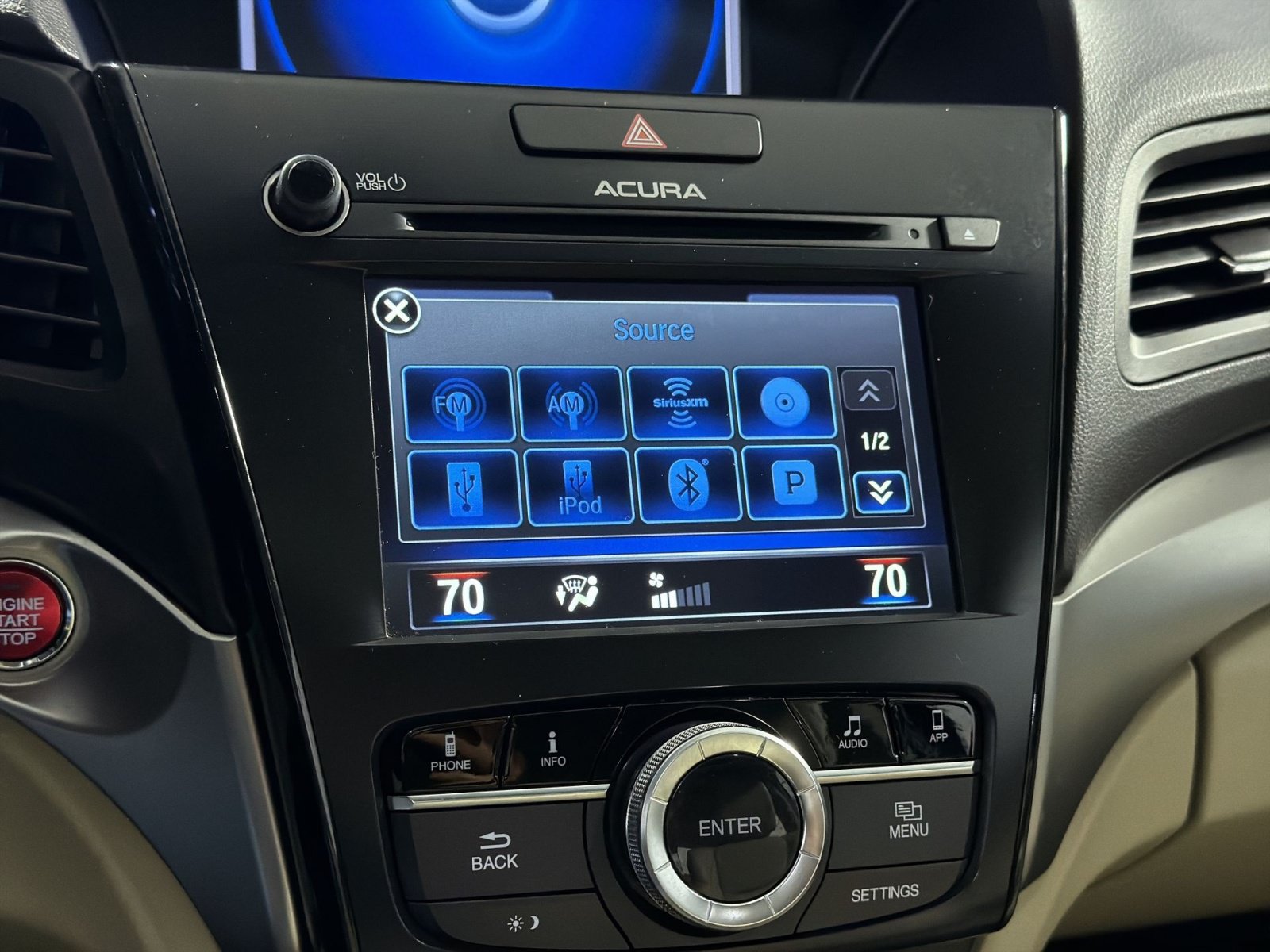 Used 2017 Acura ILX FWD image 32