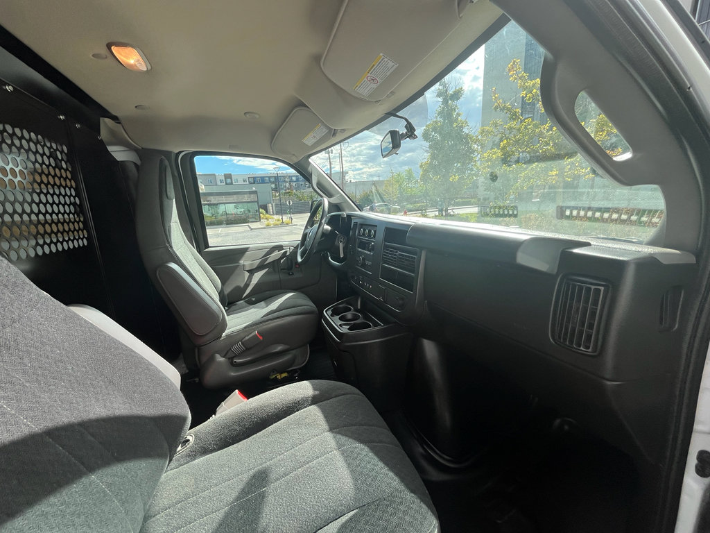 Used 2023 Chevrolet Express 2500 w/ Driver Convenience Package image 20