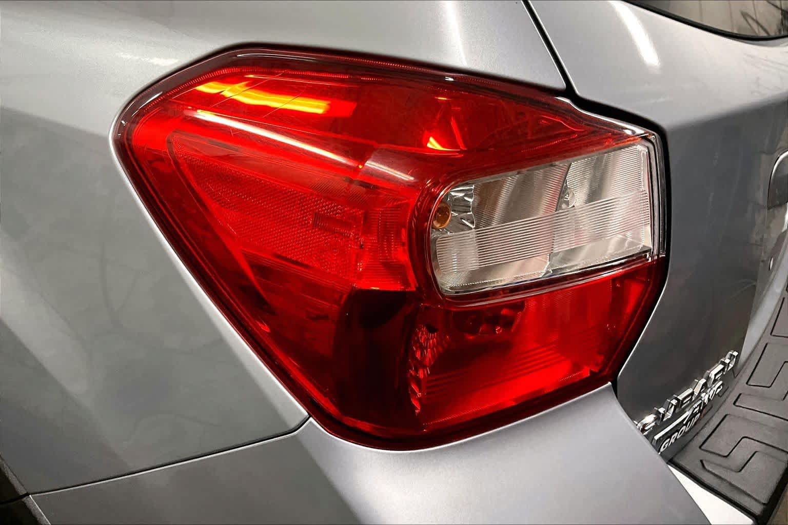 Used 2017 Subaru Crosstrek 2.0i Premium AWD/4WD image 26