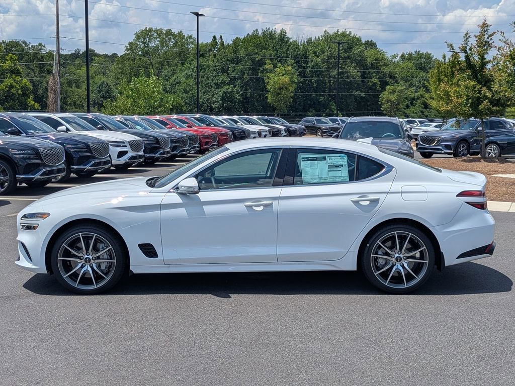 Used 2026 Genesis G70 2.5T image 4