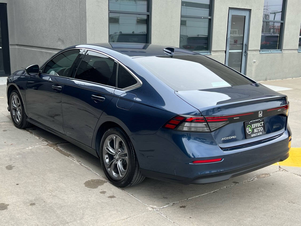 Used 2024 Honda Accord EX image 8