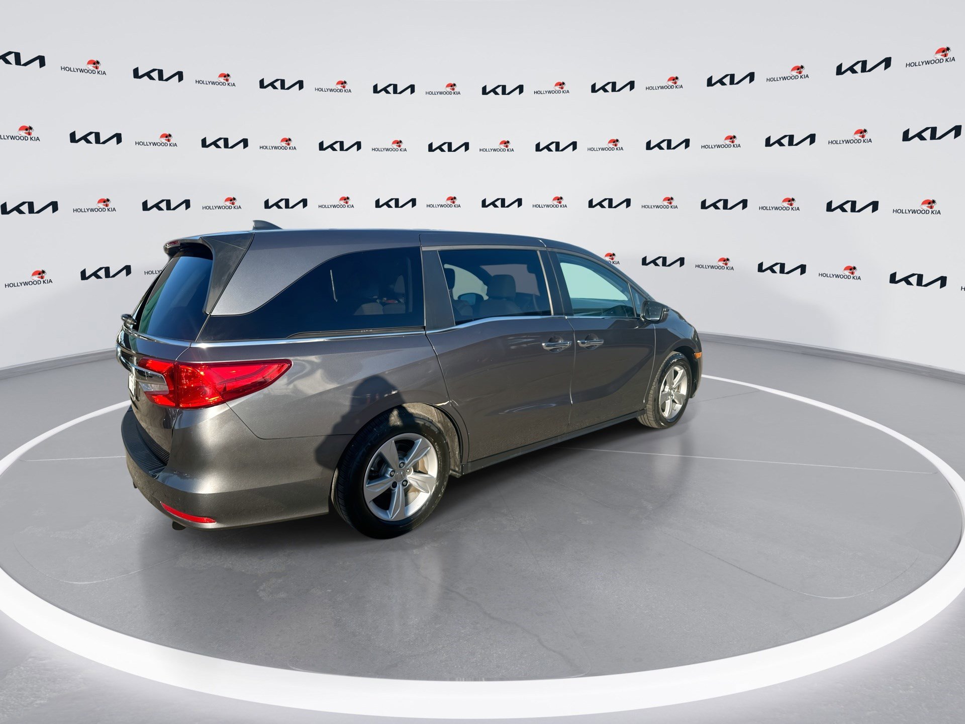 Used 2020 Honda Odyssey EX-L image 8