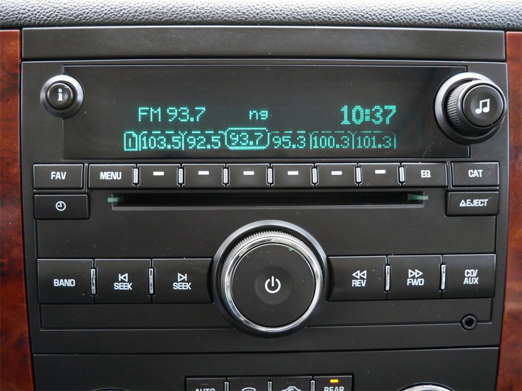 Used 2010 Chevrolet Tahoe LT w/ Luxury Package image 22