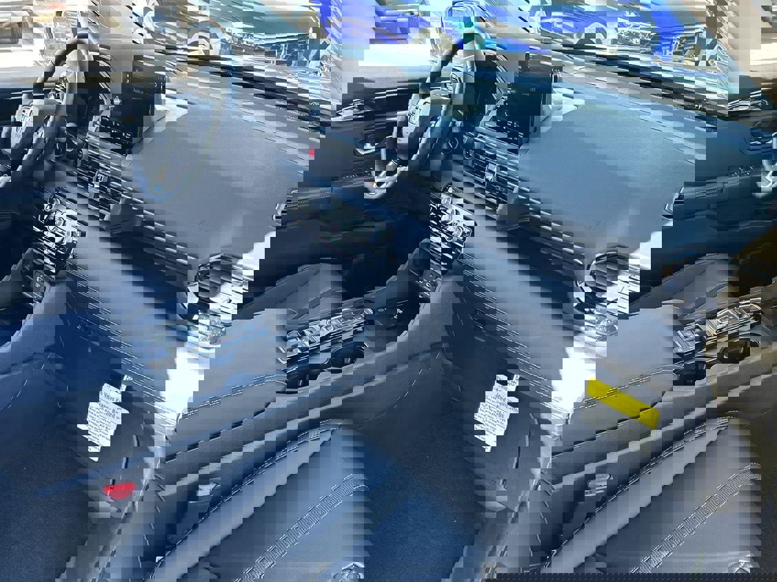 New 2025 Honda Pilot EX-L image 9