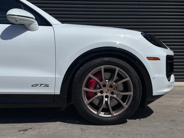 New 2026 Porsche Cayenne GTS image 11