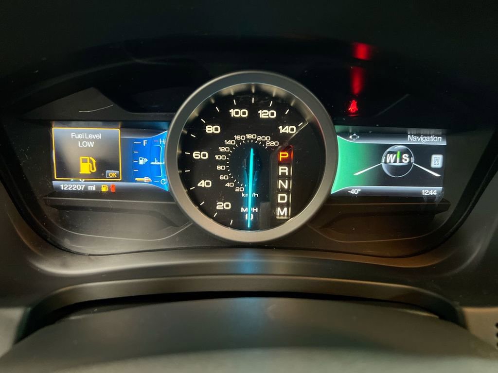 Used 2015 Ford Explorer XLT w/ Equipment Group 201A image 12