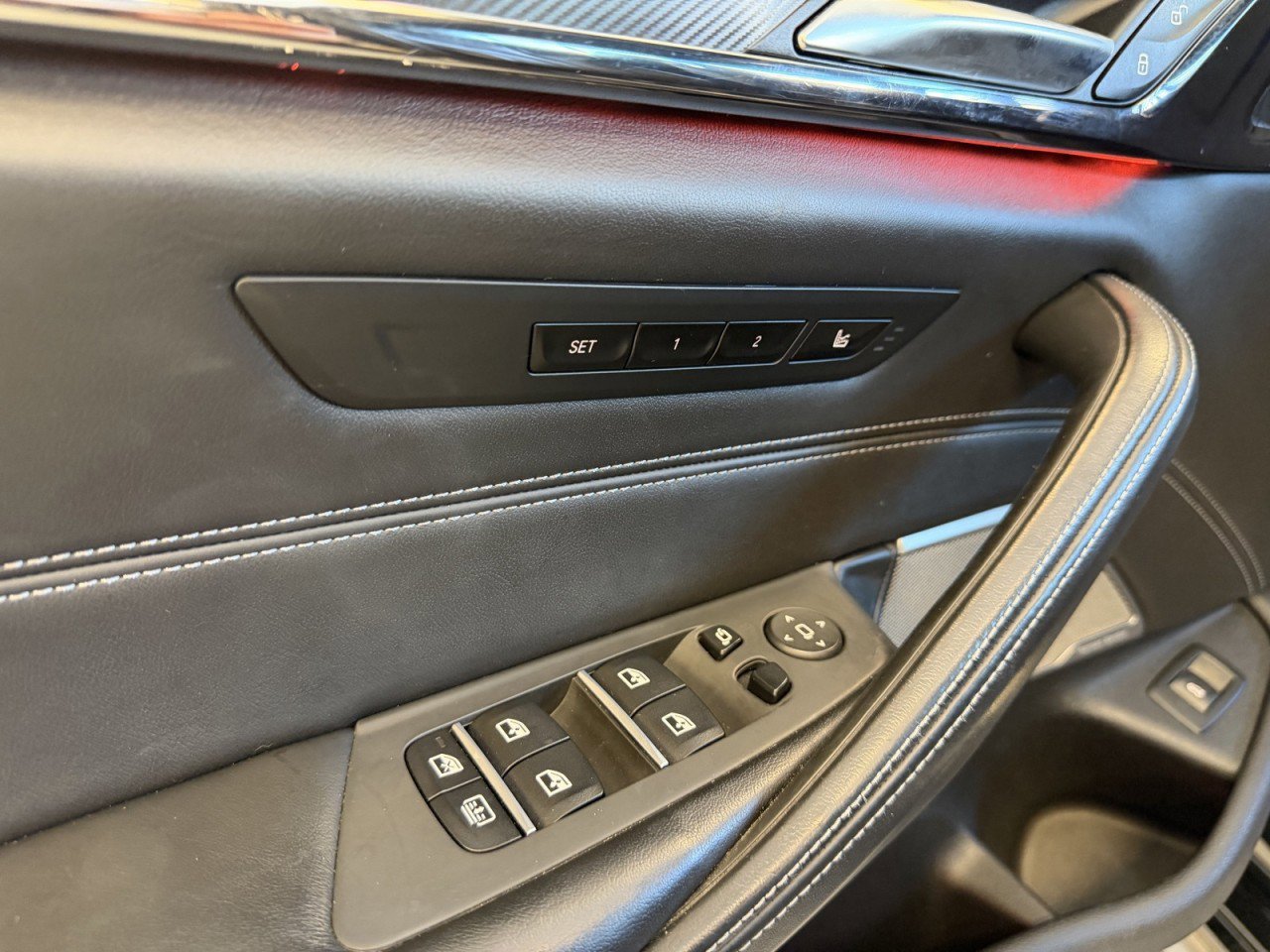 Used 2022 BMW M5 w/ Executive Package image 40