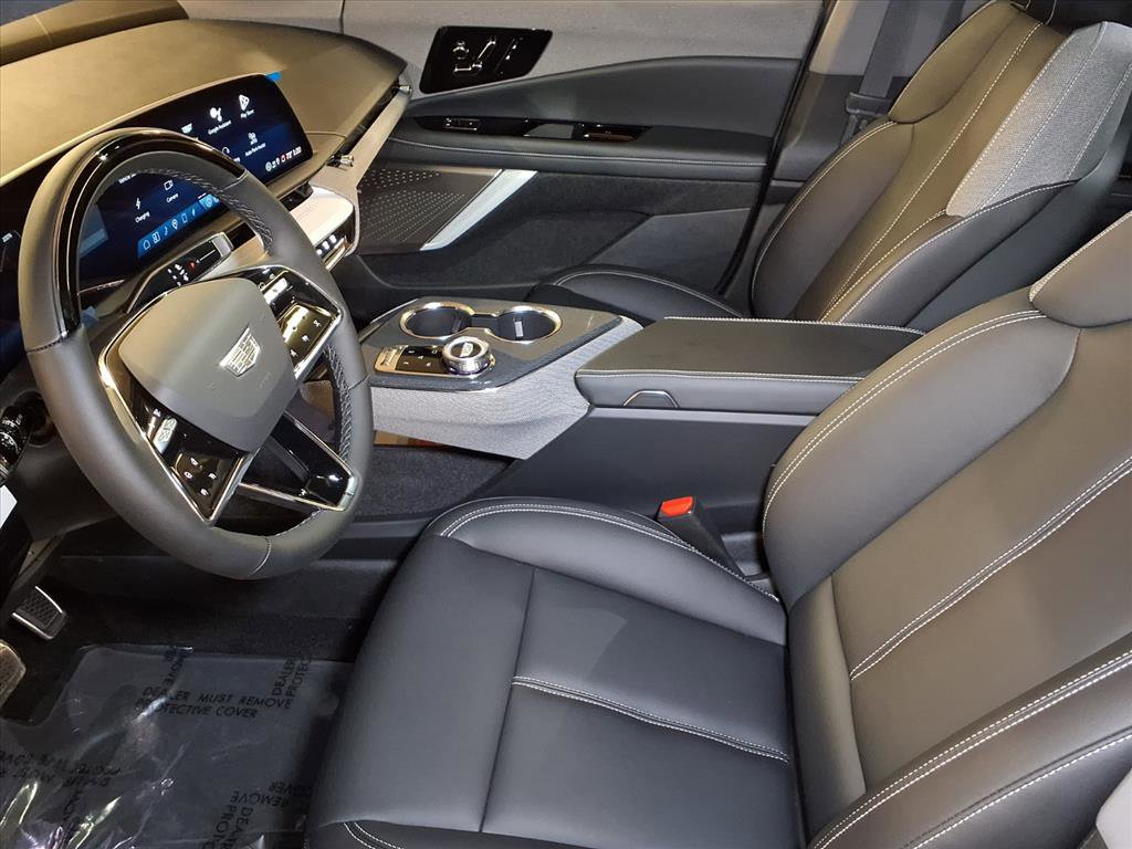 Used 2026 Cadillac Optiq Sport 1 image 25