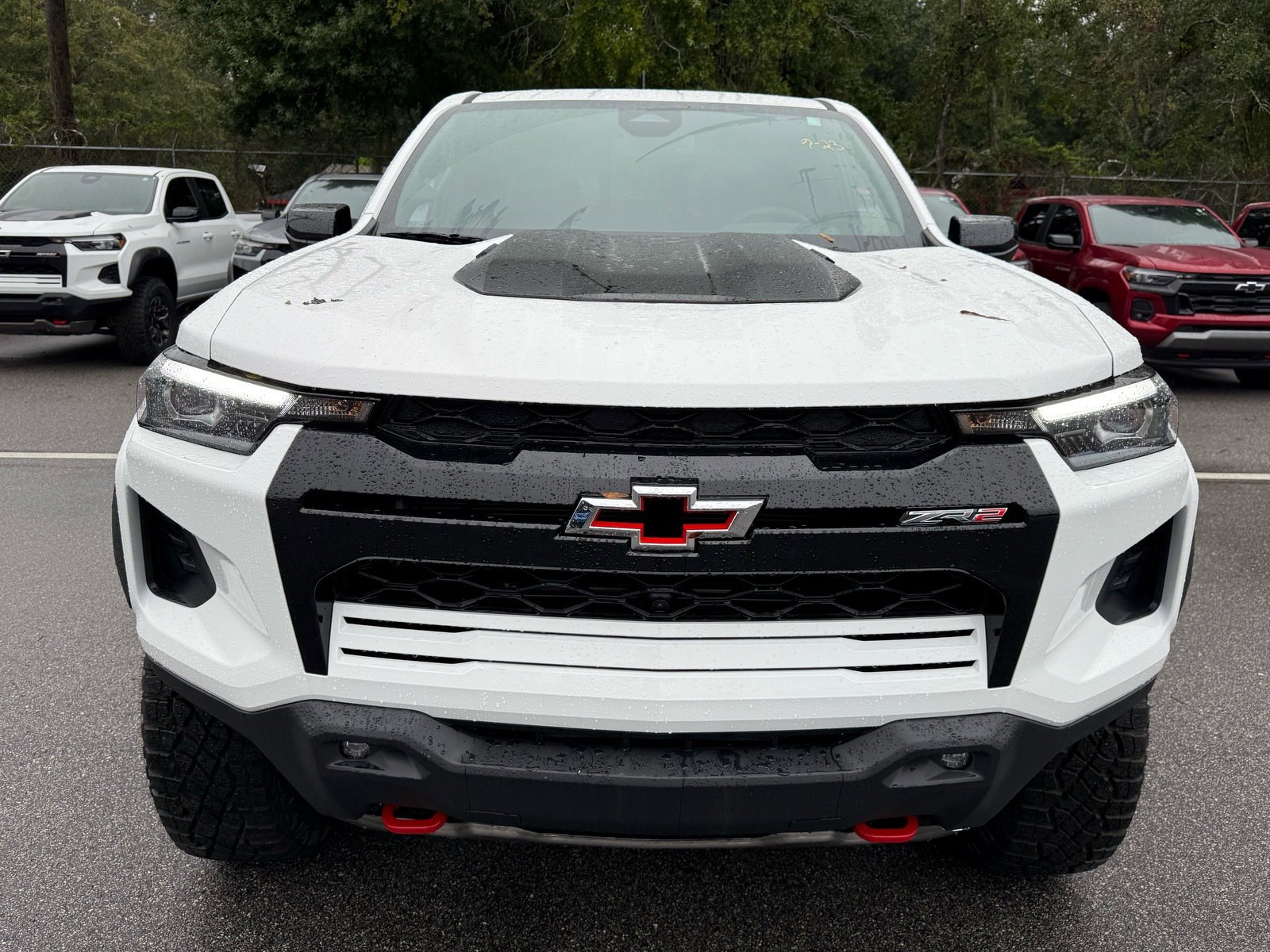New 2026 Chevrolet Colorado ZR2 w/ Technology Package image 9