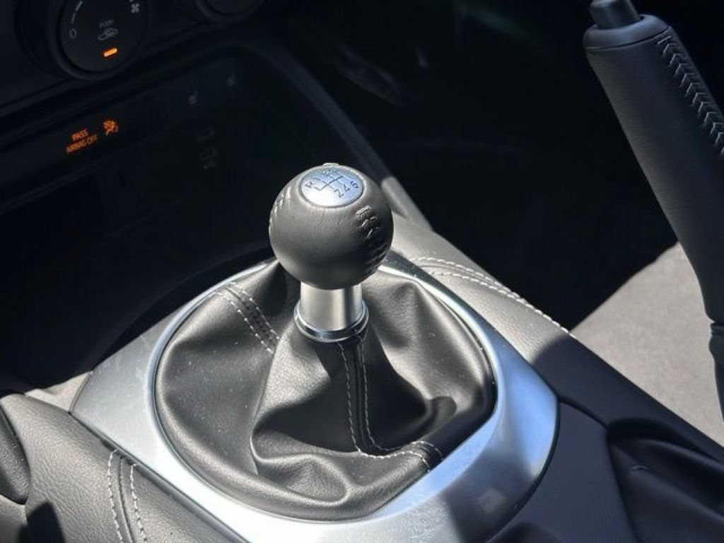 New 2026 MAZDA MX-5 Miata Club RWD image 26