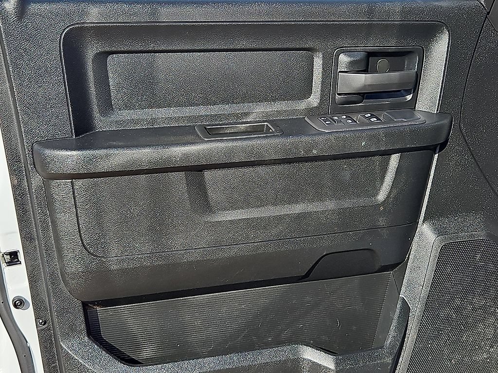 Used 2026 RAM 3500 Tradesman AWD/4WD image 18