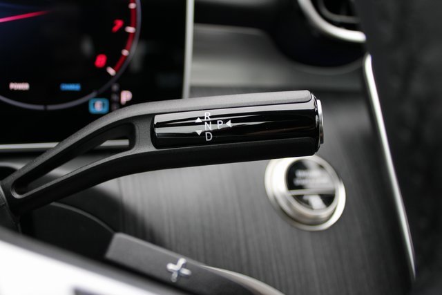 New 2025 Mercedes-Benz C 300 4MATIC Sedan image 18