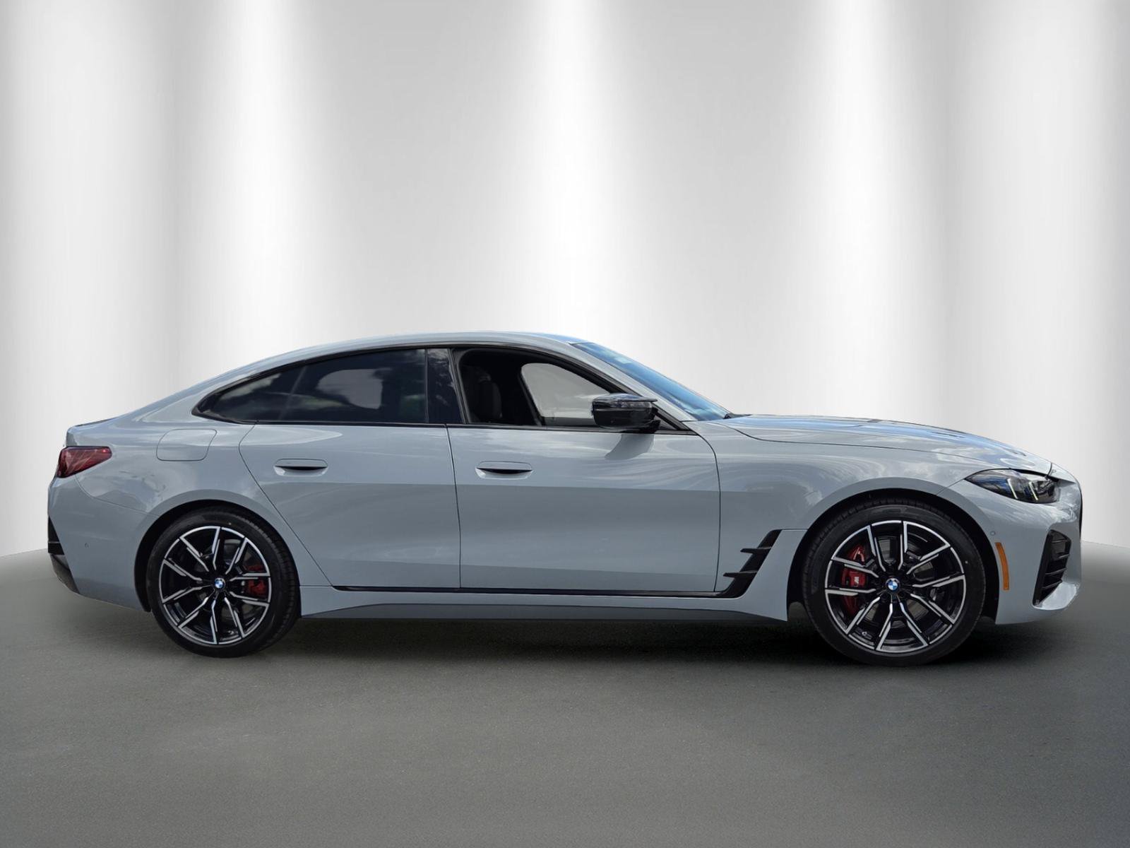 New 2026 BMW 440i xDrive w/ Premium Package AWD/4WD image 8