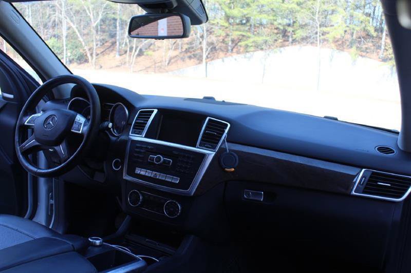 Used 2013 Mercedes-Benz ML 350 4MATIC image 11