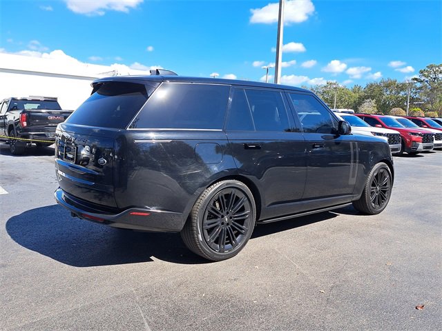 Used 2023 Land Rover Range Rover SE image 6