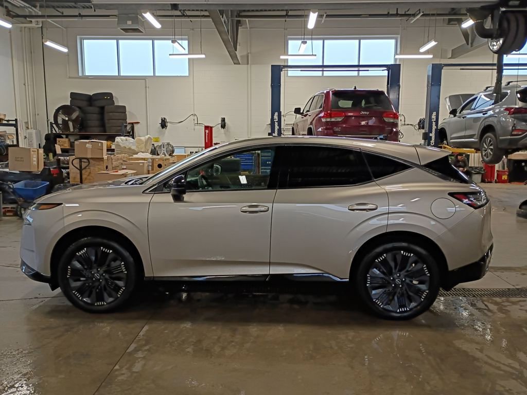 New 2026 Nissan Murano Platinum w/ Cargo Package image 2