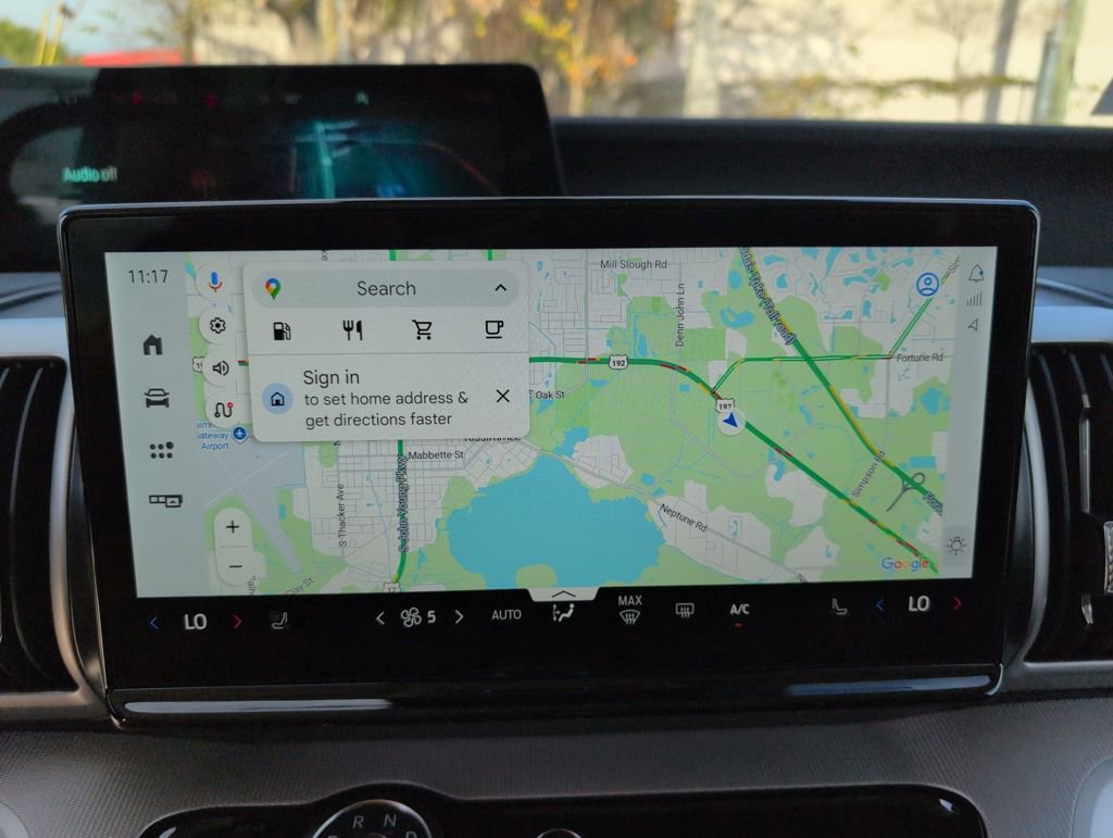 New 2026 Ford Expedition Active image 22