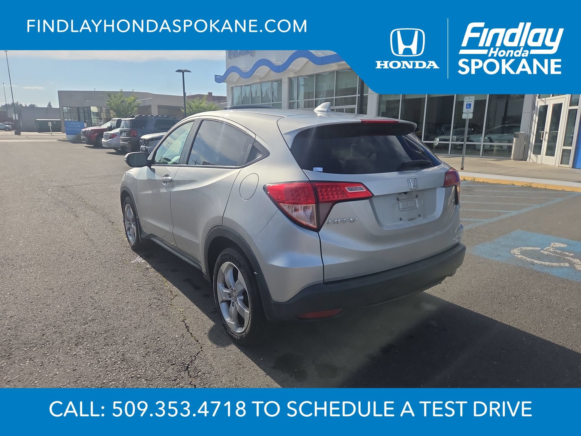 Used 2016 Honda HR-V EX image 3