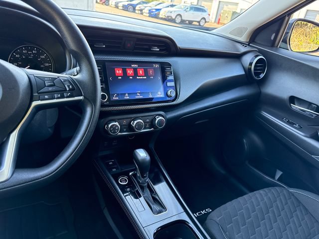 New 2023 Nissan Kicks SV FWD image 22