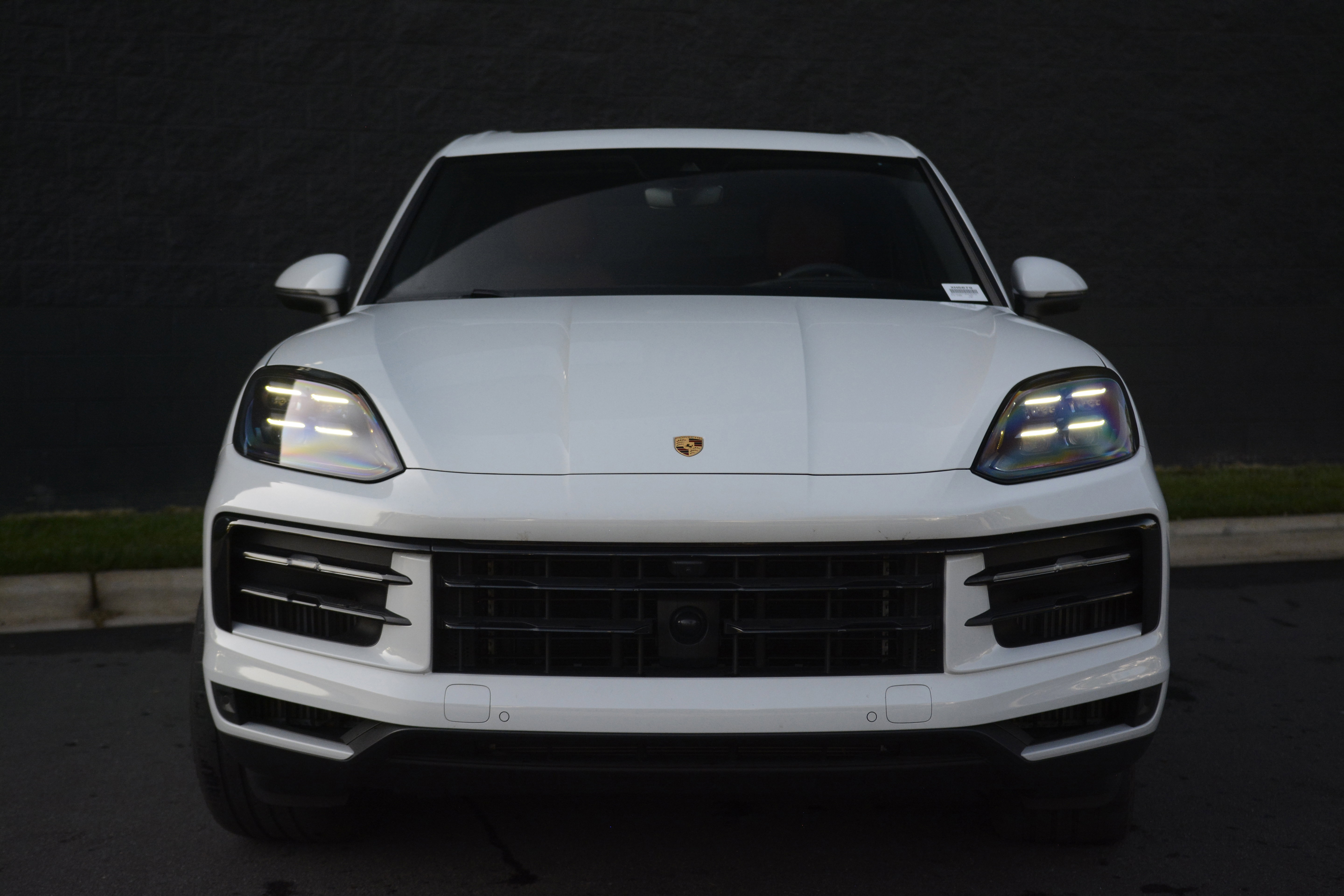 Certified 2024 Porsche Cayenne S AWD/4WD image 10