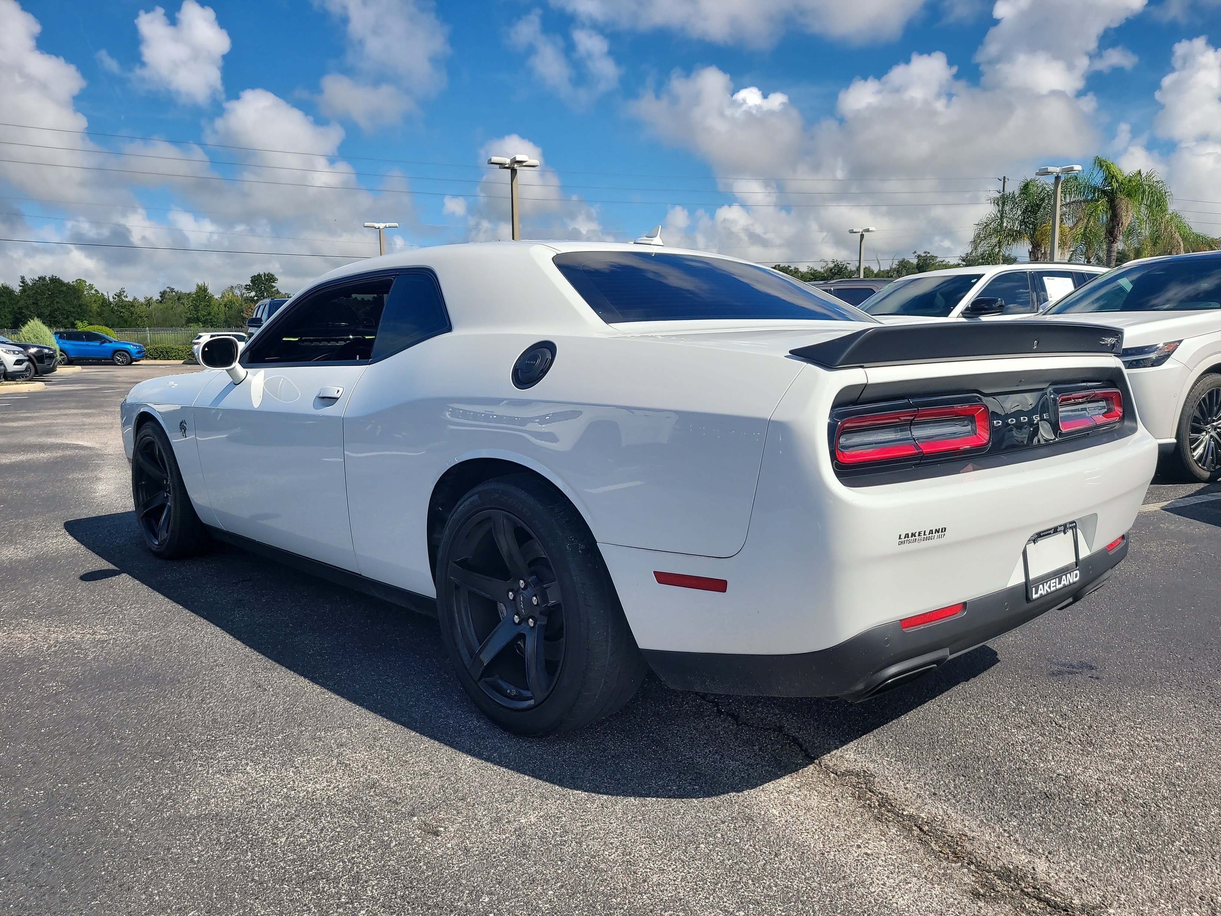 Used 2022 Dodge Challenger SRT Hellcat w/ Plus Package RWD image 8