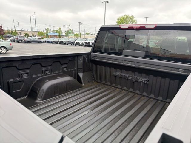 Used 2023 GMC Sierra 1500 AT4X AWD/4WD image 9