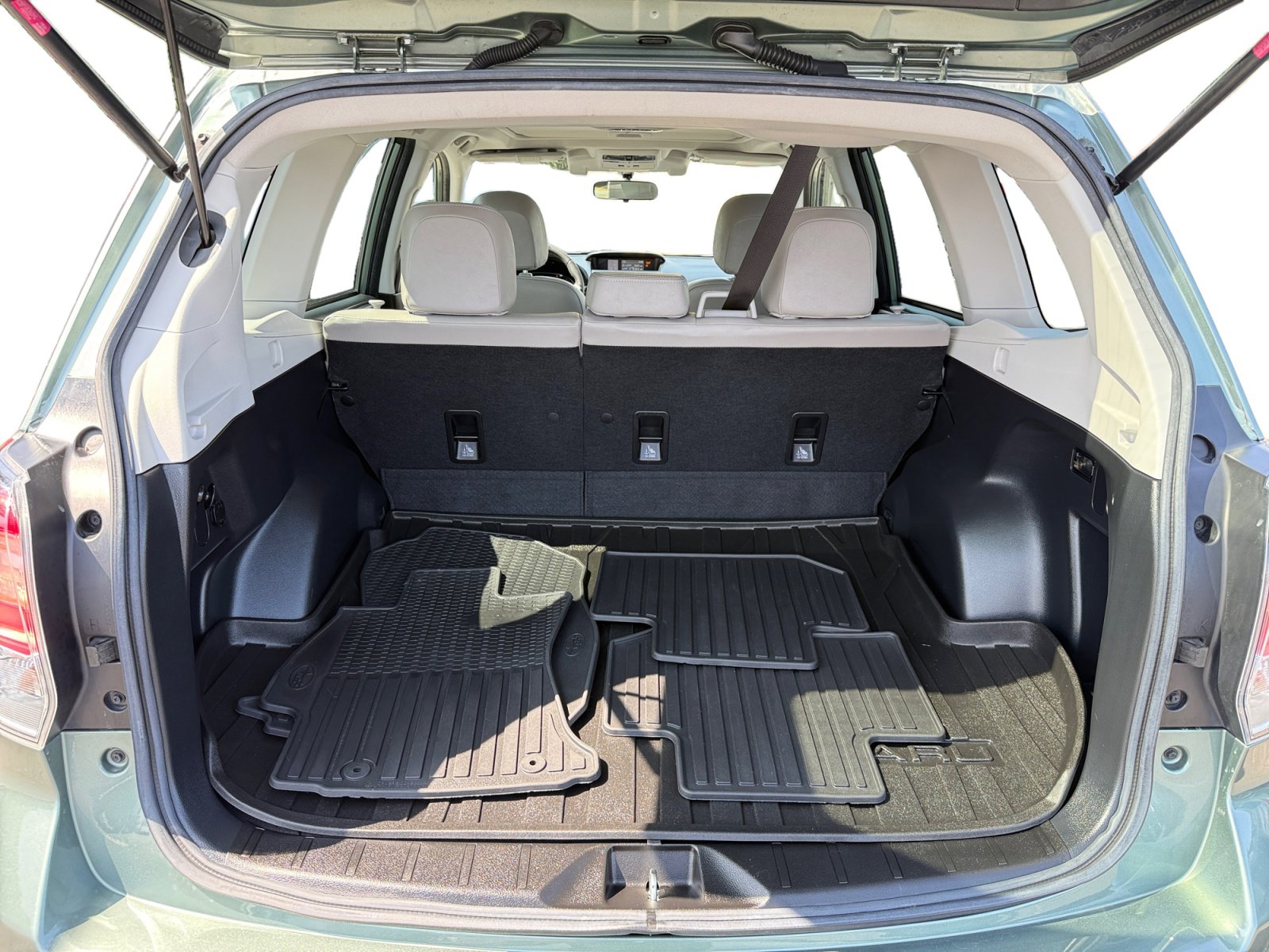Used 2018 Subaru Forester 2.5i Limited AWD/4WD image 17