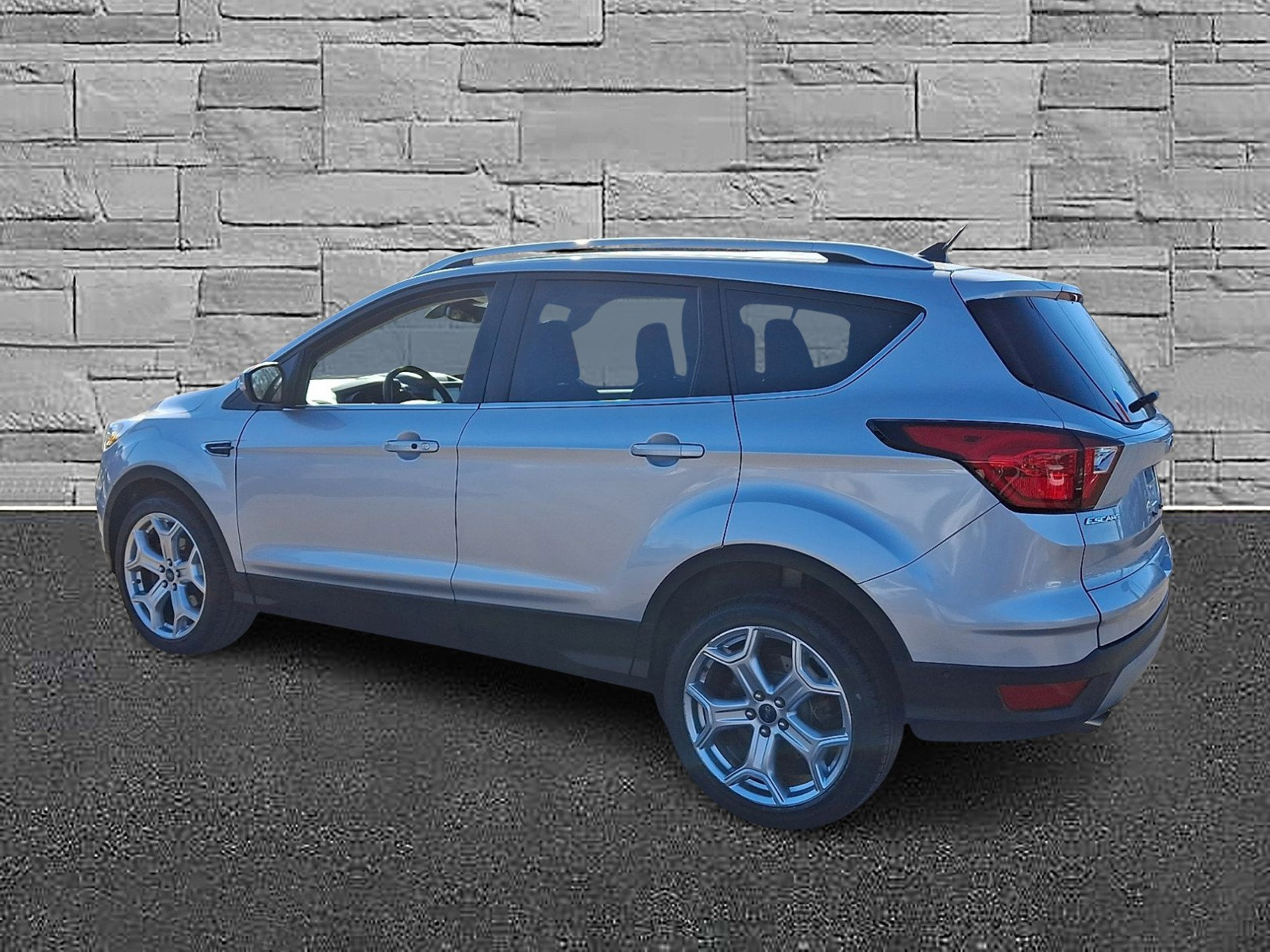Certified 2019 Ford Escape Titanium image 7