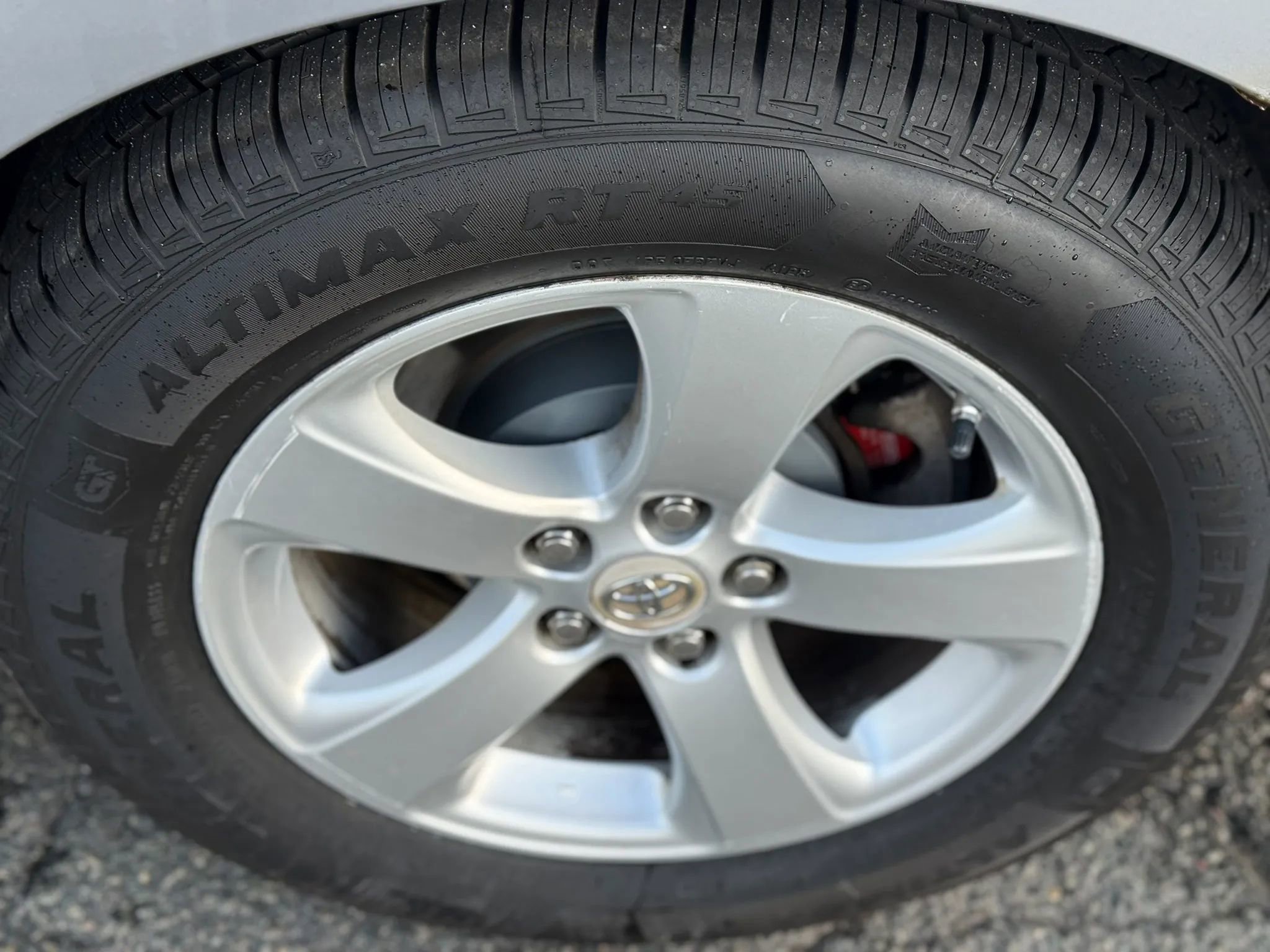 Used 2011 Toyota Sienna LE w/ Towing Pkg FWD image 31