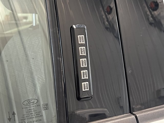 Used 2024 Ford F250 XLT image 9