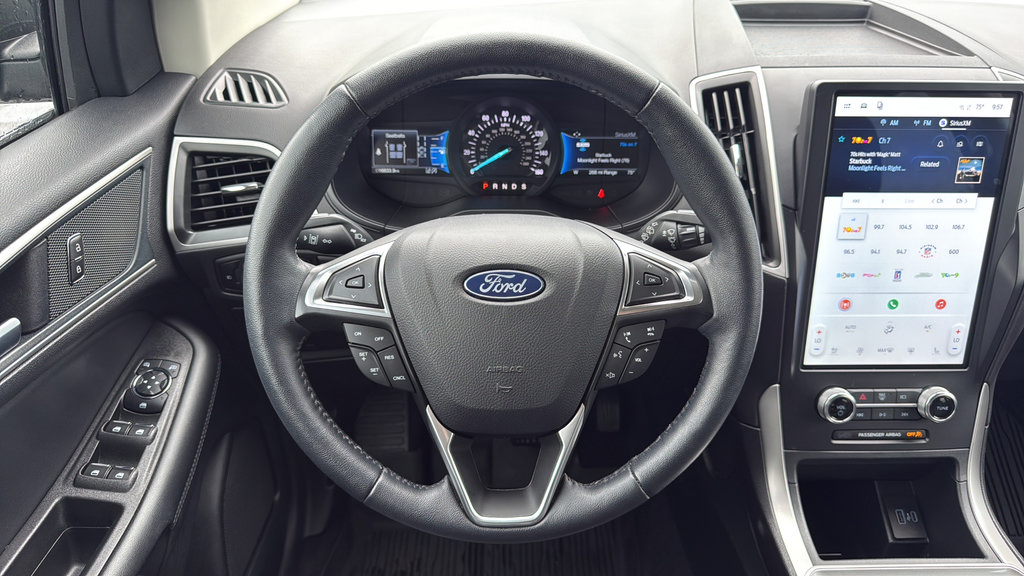 Used 2024 Ford Edge SEL w/ Convenience Package AWD/4WD image 22