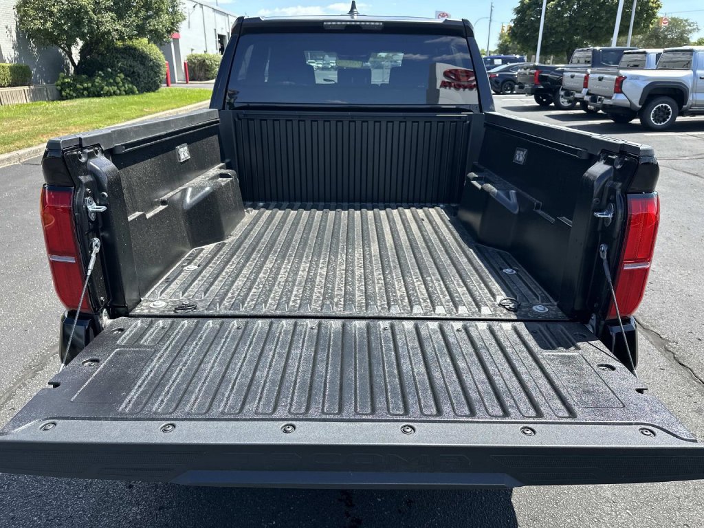 New 2026 Toyota Tacoma SR5 AWD/4WD image 9