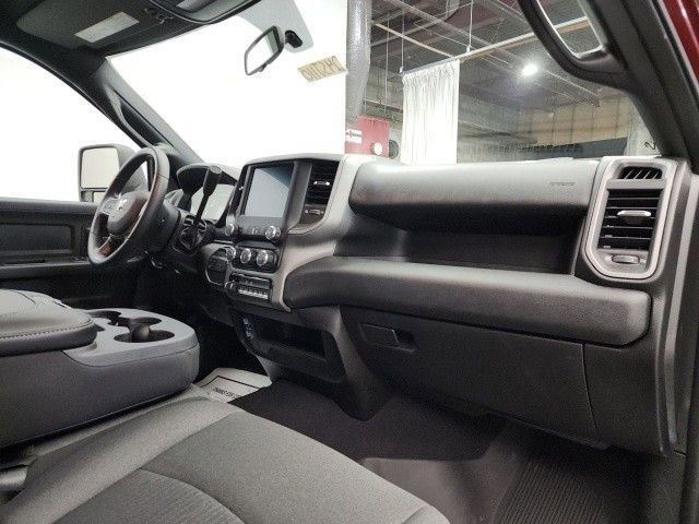 New 2024 RAM 3500 Tradesman image 28