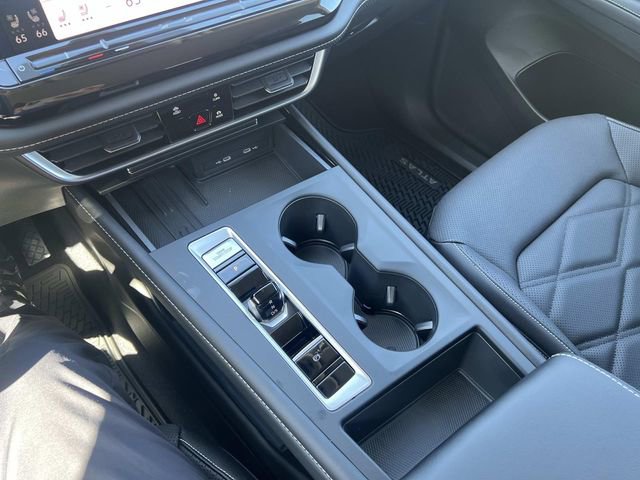 New 2026 Volkswagen Atlas SE image 18