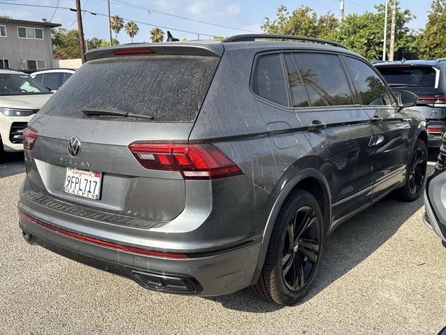 Certified 2023 Volkswagen Tiguan SE R-Line FWD image 5