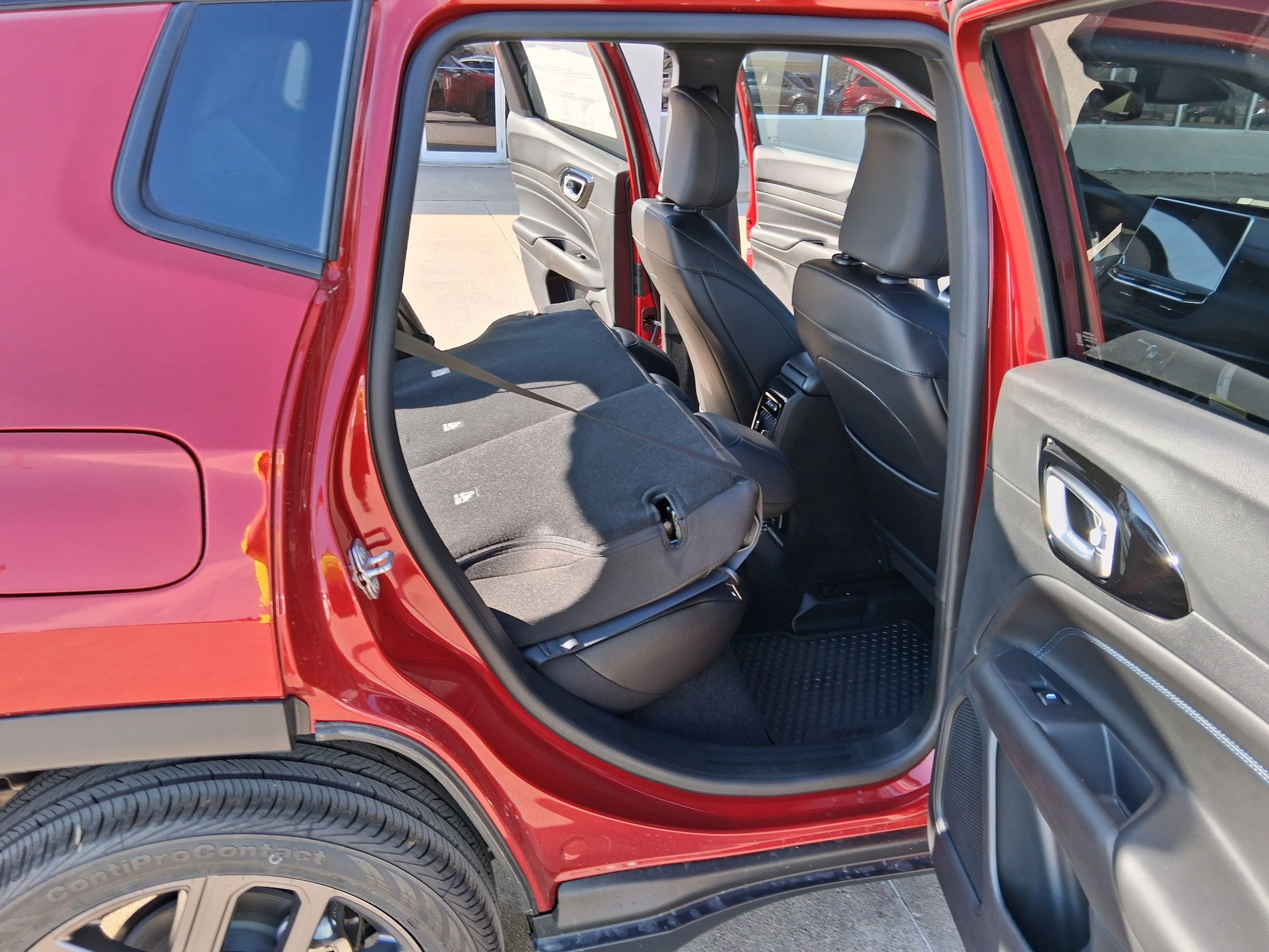 New 2026 Jeep Compass Latitude AWD/4WD image 11