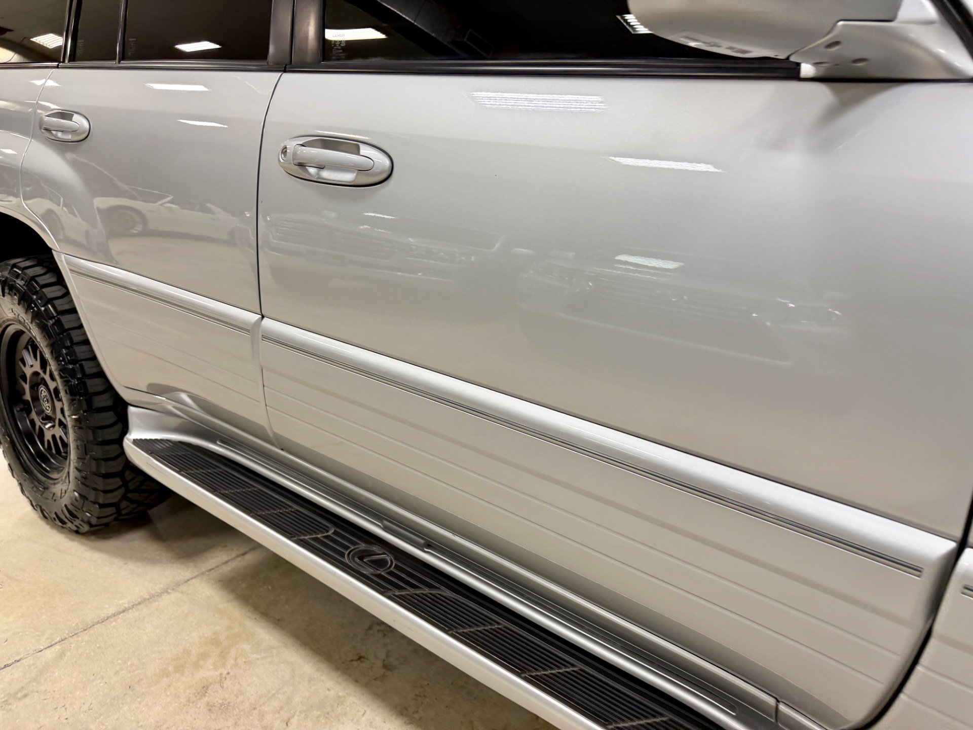 Used 2006 Lexus LX 470 image 18