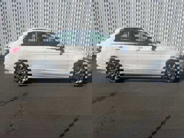 Used 2017 Mercedes-Benz C 300 Sedan image 7