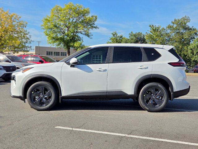 New 2026 Nissan Rogue SV FWD image 2